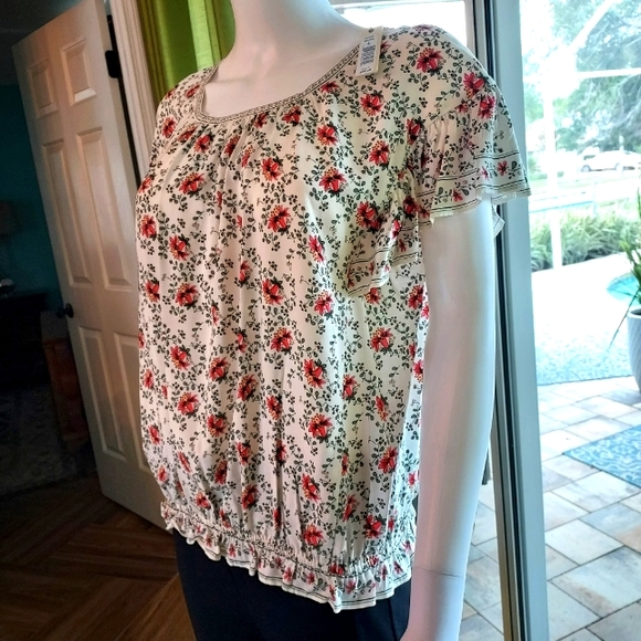 Prairie Flowered Pattern Peasant Top by Max Studio: Size L. NWT. - Picture 2 of 9